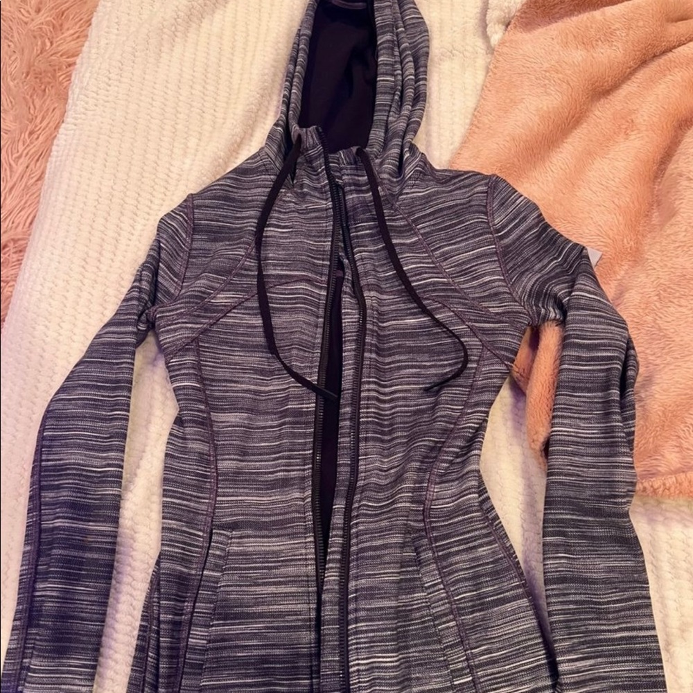 Lululemon Hooded define jacket